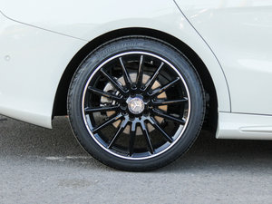 2016CLA 260 4MATIC ^