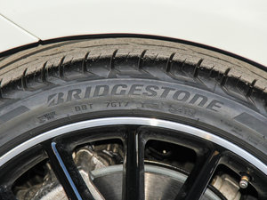 2016CLA 260 4MATIC ݆̥Ʒ