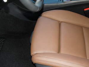 2016��CLA 260 4MATIC ���g����