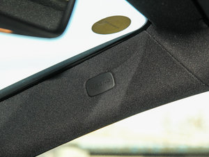 2016��CLA 260 4MATIC ���g����