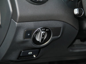 2016��CLA 260 4MATIC �п؅^