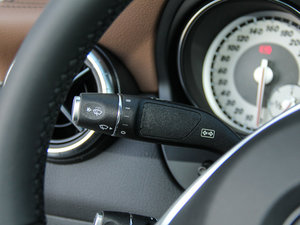 2016��CLA 260 4MATIC �п؅^