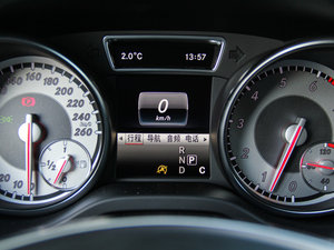 2016��CLA 260 4MATIC �п؅^