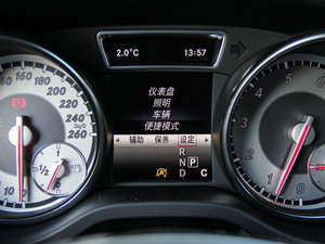 2016��CLA 260 4MATIC �п؅^