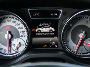 2016��CLA 260 4MATIC �п؅^