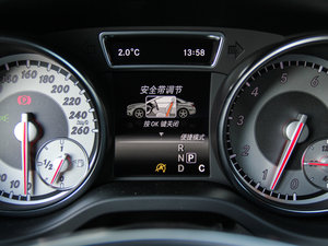 2016��CLA 260 4MATIC �п؅^