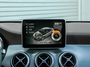 2016��CLA 260 4MATIC �п؅^