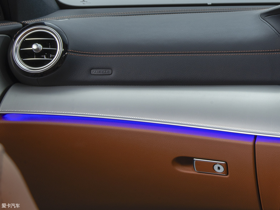 2016YE(M) E 220d Diesel