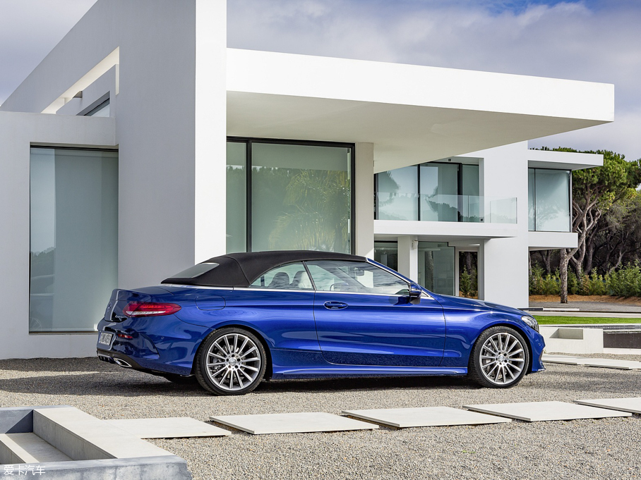 2016YC(j)Cabriolet C 400 4MATIC