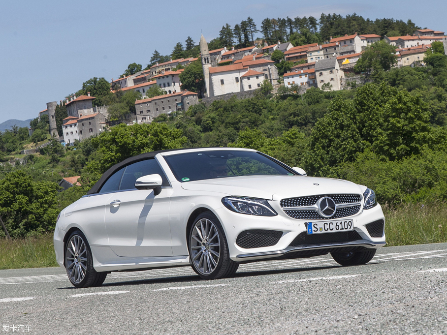 2016YCCabriolet C 300