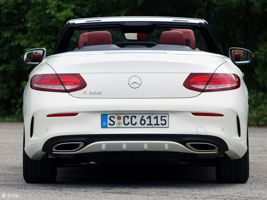 2016YCCabriolet C 300