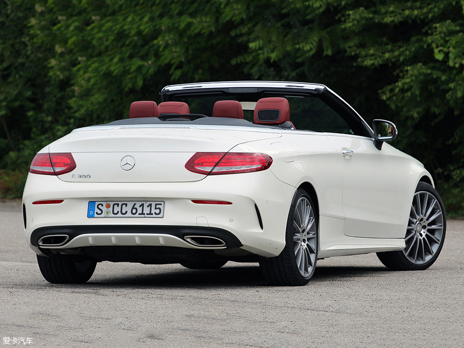 2016YCCabriolet C 300