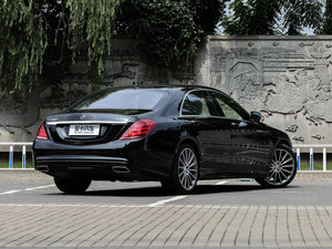 2016款S 500L 4MATIC 整体外观