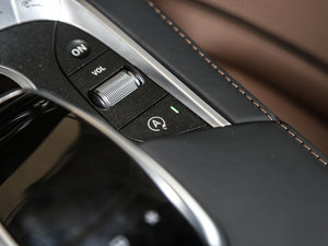 2016S 500L 4MATIC п؅^(q)