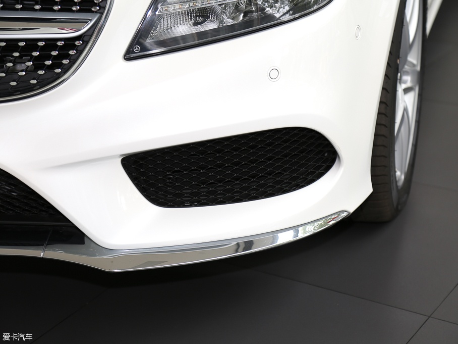 2016YCLSCb܇(ch) CLS 260 Cb܇(ch)