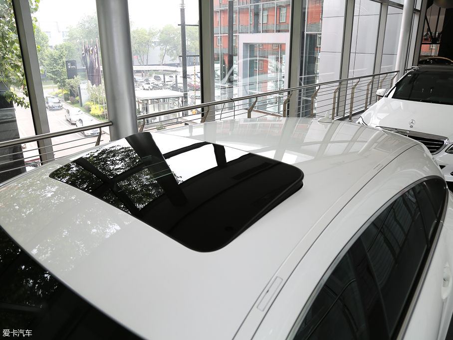 2016YCLSCb܇ CLS 260 Cb܇