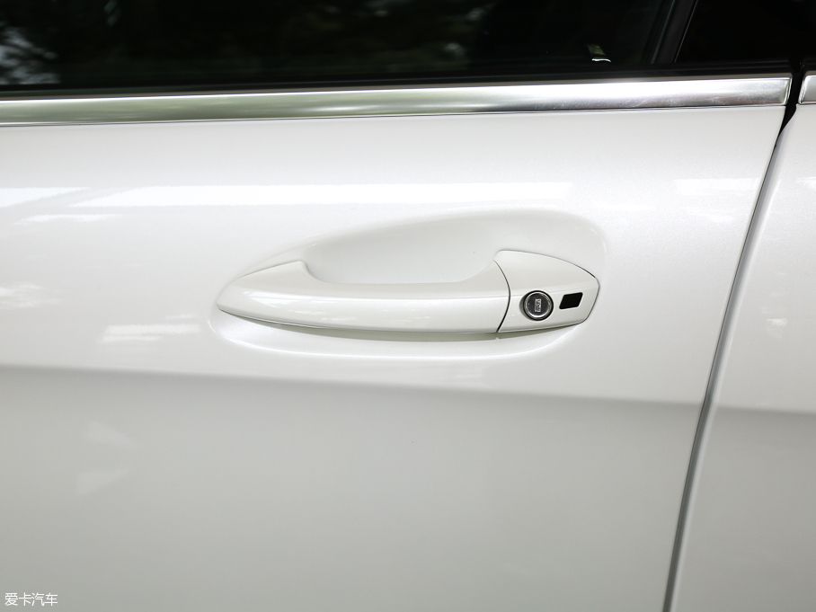 2016YCLSCb܇ CLS 260 Cb܇