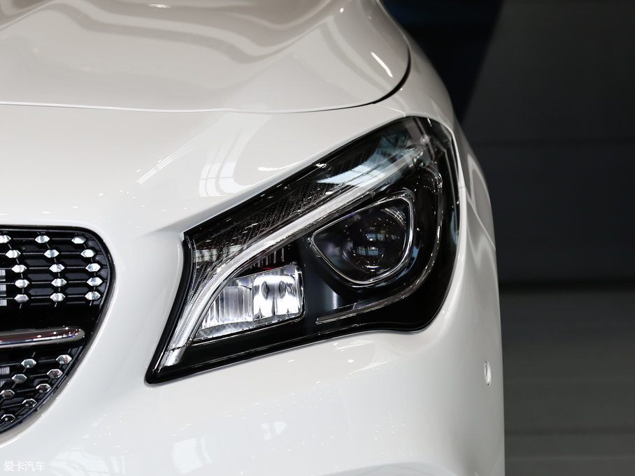 2017��YCLA CLA 220 4MATIC