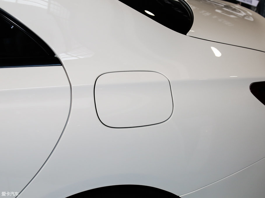 2017YCLA CLA 220 4MATIC