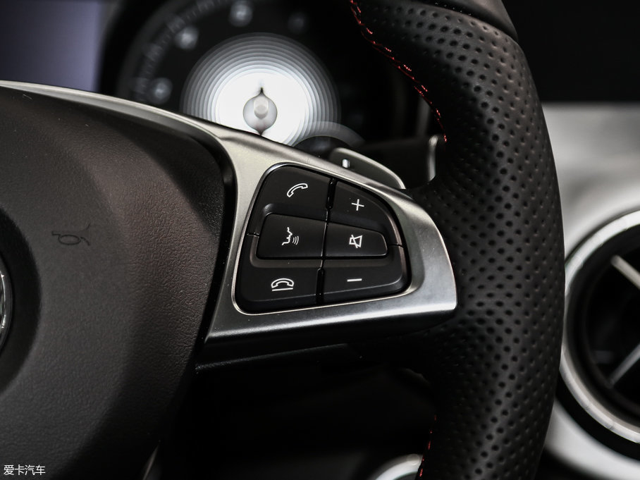 2017YCLA CLA 220 4MATIC