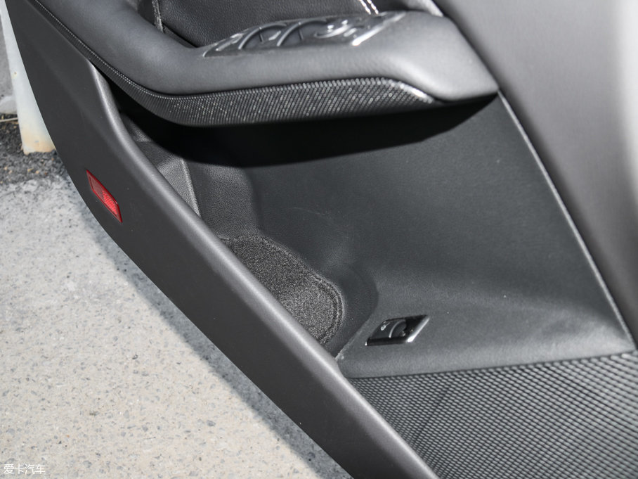 2017��YCLA CLA 180