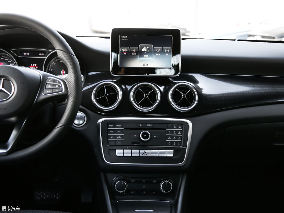 2017��YCLA CLA 180