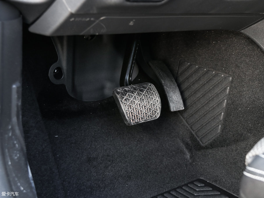 2017��YCLA CLA 180