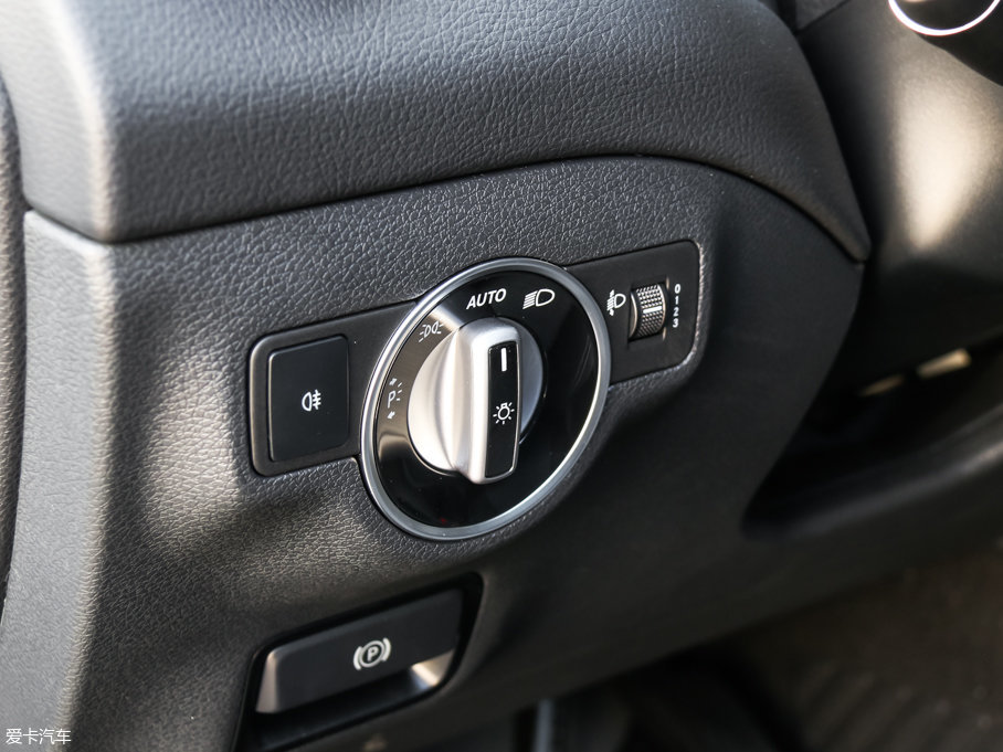 2017��YCLA CLA 180