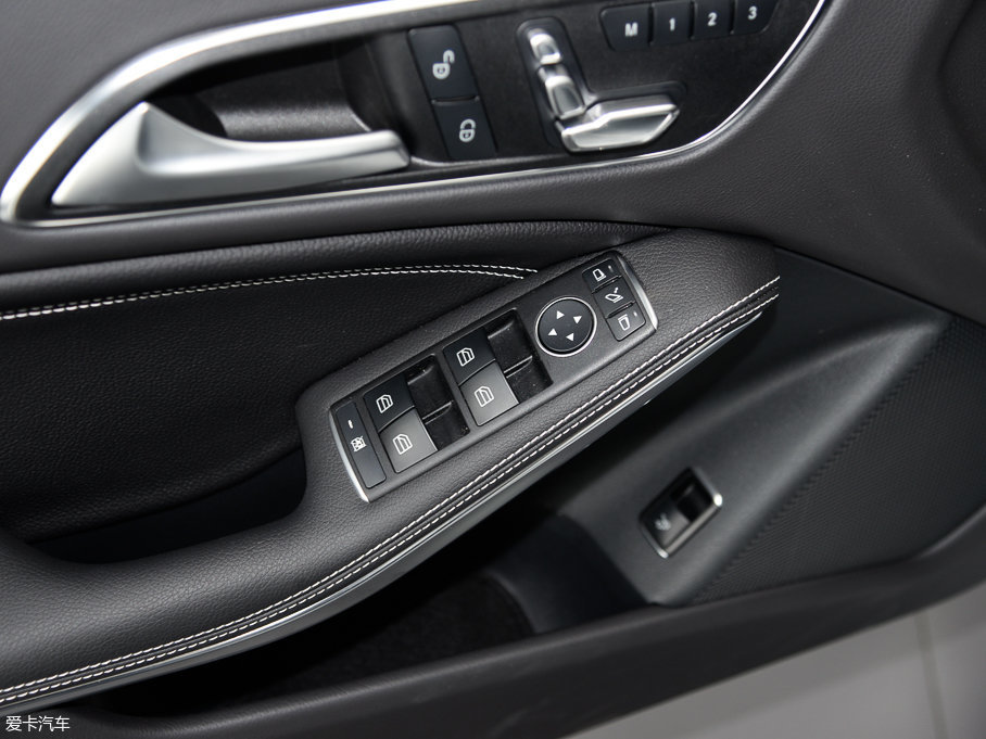 2017YCLA CLA 200 r(sh)