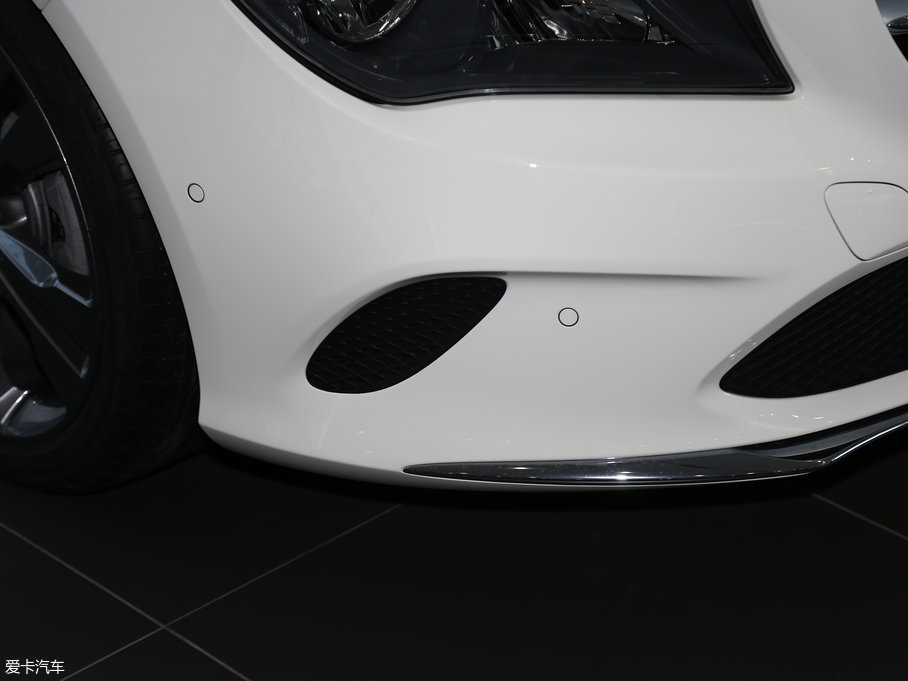 2017YCLA Ŀ CLA 200 (dng)