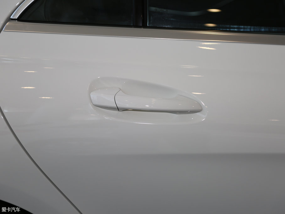 2017YCLA Ŀ CLA 200 Ӹ