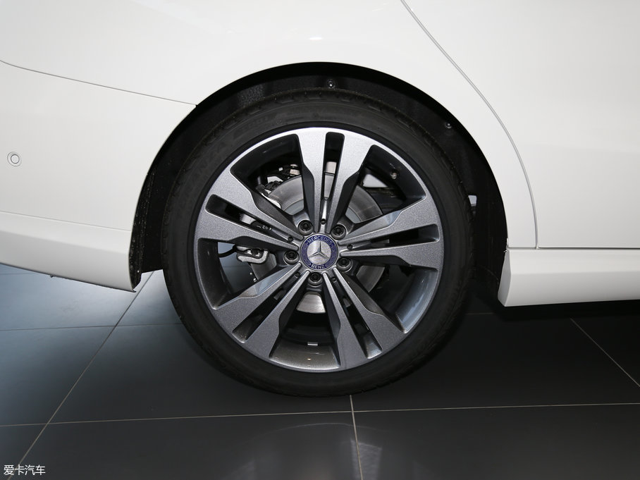 2017��YCLA �Ŀ� CLA 200 �Ӹ���