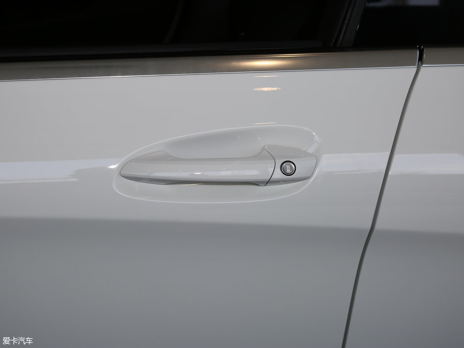 2017��YCLA �Ŀ� CLA 200 �Ӹ���