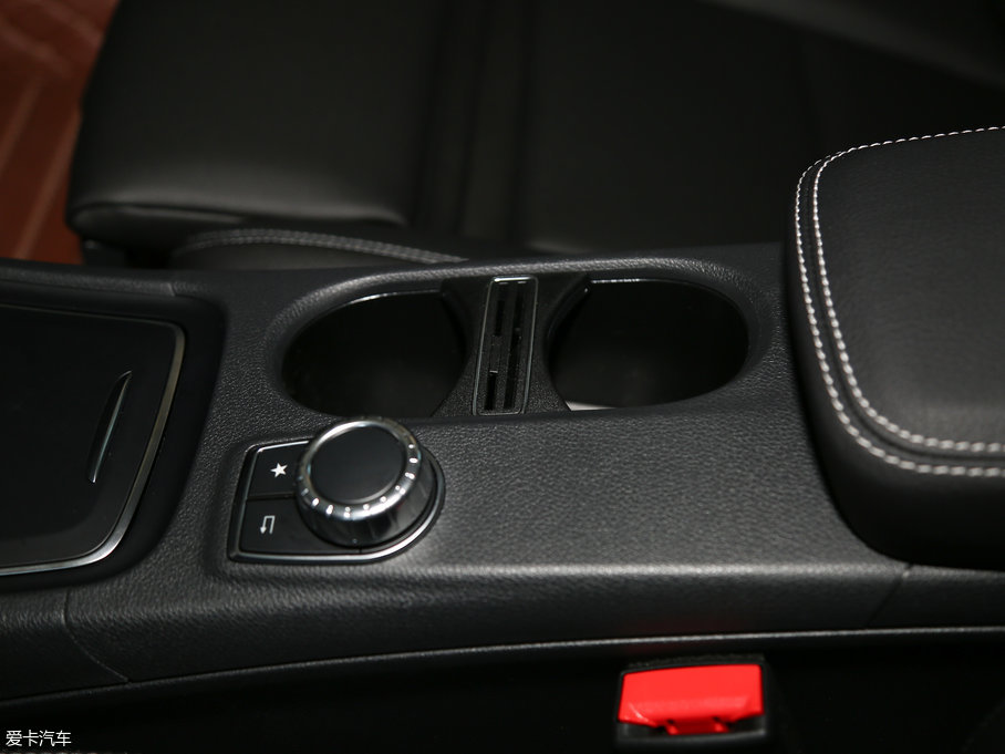 2017YCLA Ŀ CLA 200 Ӹ