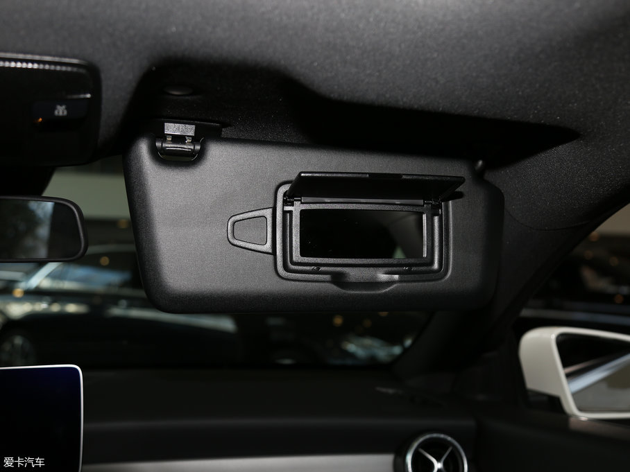 2017YCLA Ŀ CLA 200 Ӹ