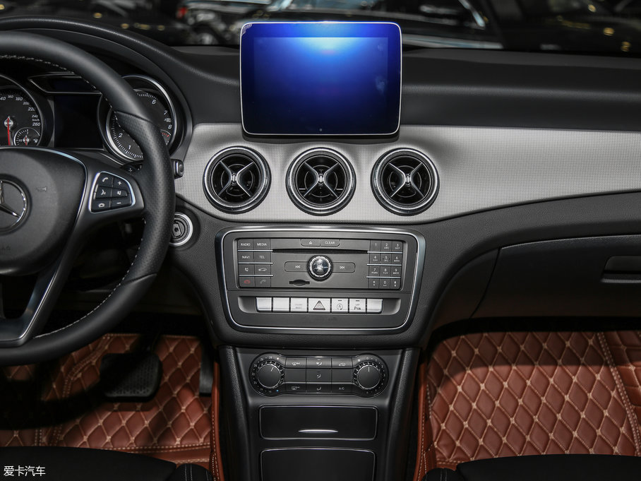 2017��YCLA �Ŀ� CLA 200 �Ӹ���