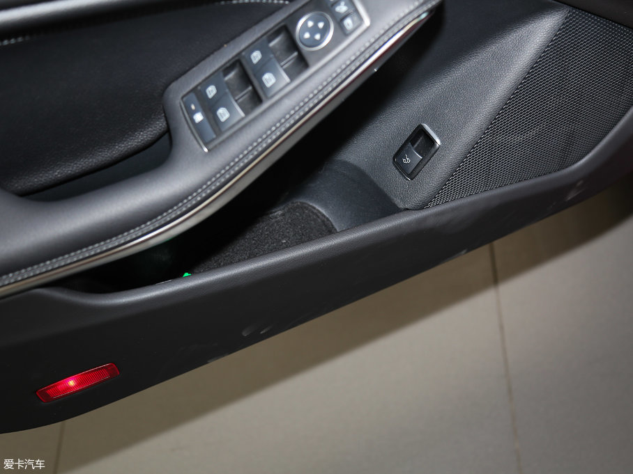 2017YCLA Ŀ CLA 260 4MATIC