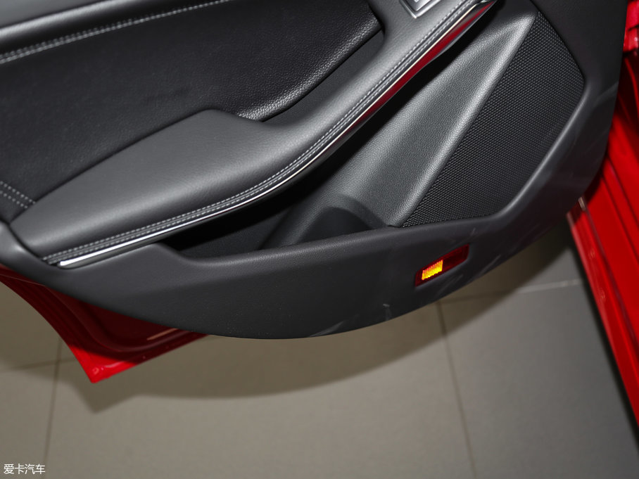 2017YCLA Ŀ CLA 260 4MATIC