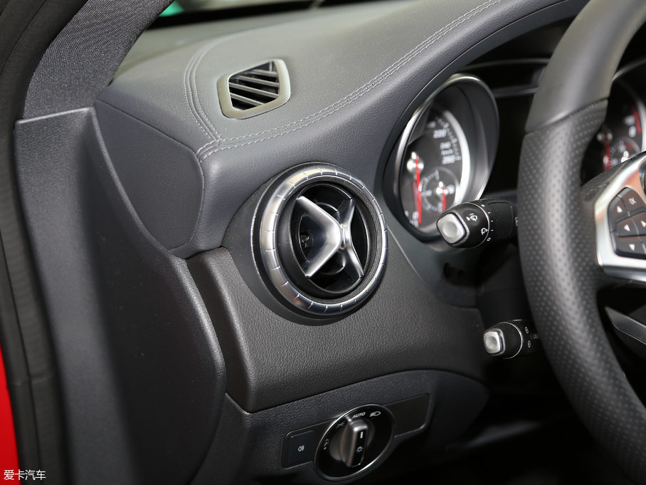 2017YCLA Ŀ CLA 260 4MATIC