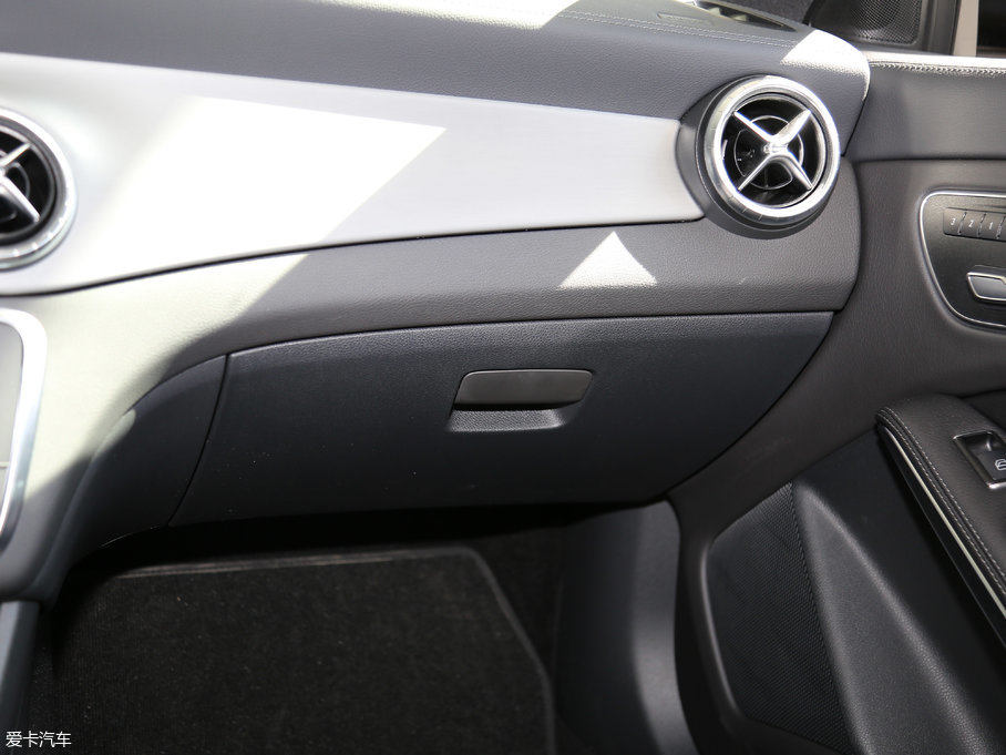 2017YCLA Ŀ CLA 260 4MATIC