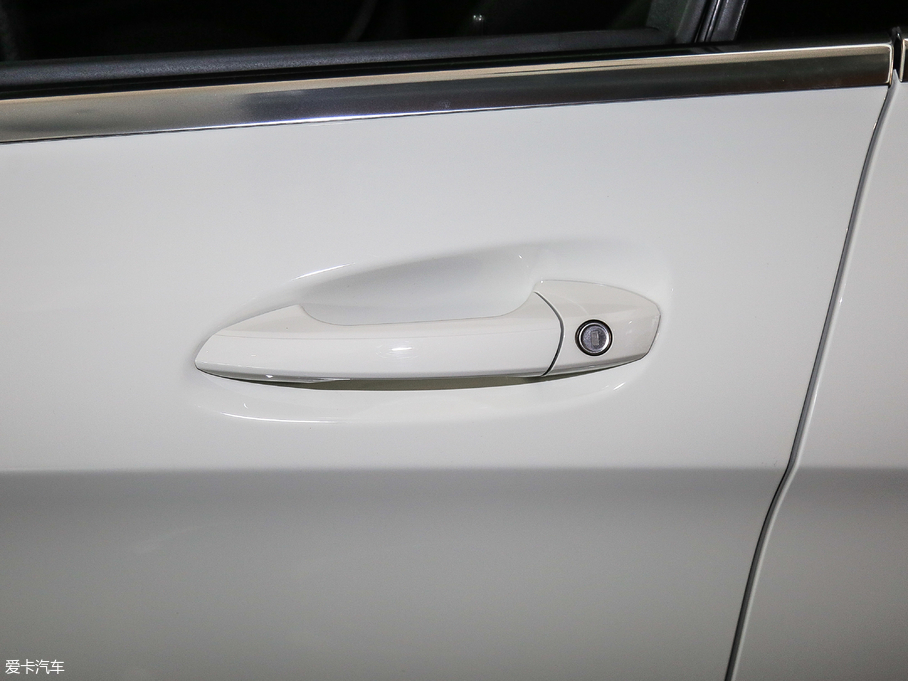 2017YCLA Ŀ CLA 200 r