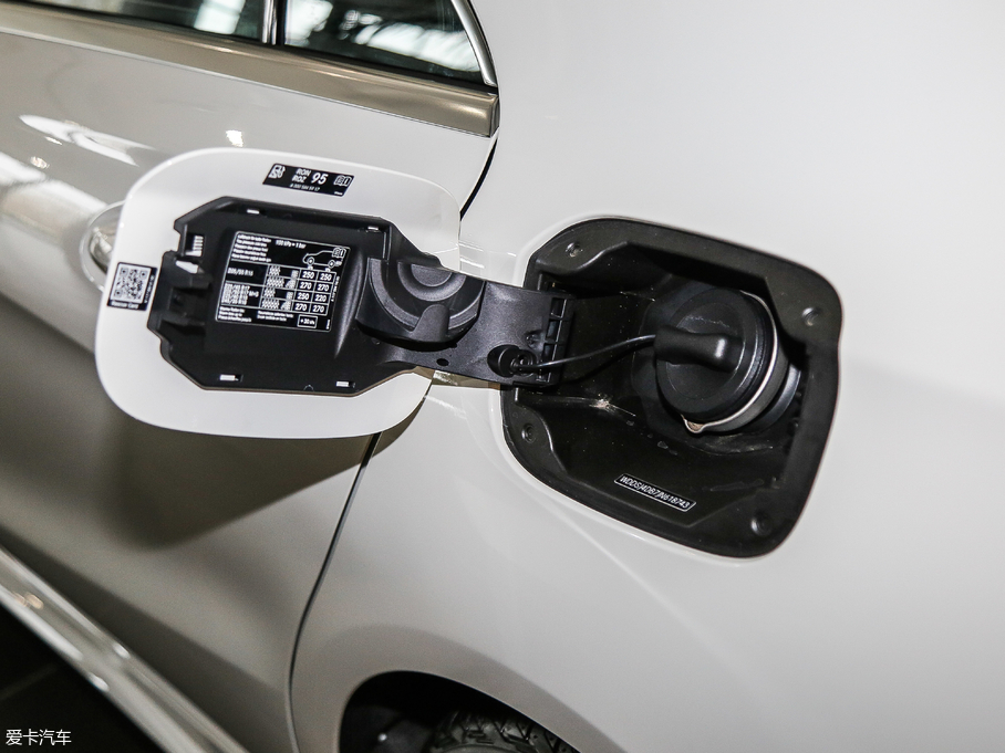 2017YCLA Ŀ CLA 200 r