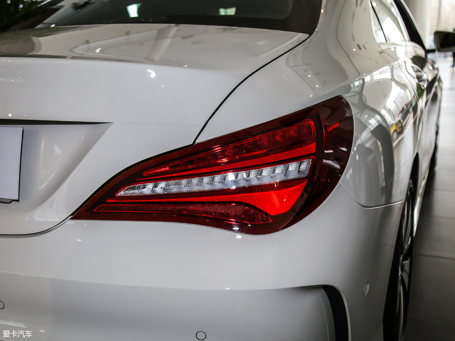 2017YCLA Ŀ CLA 200 r