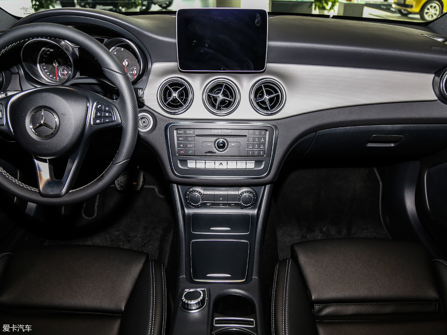 2017��YCLA �Ŀ� CLA 200 �r����