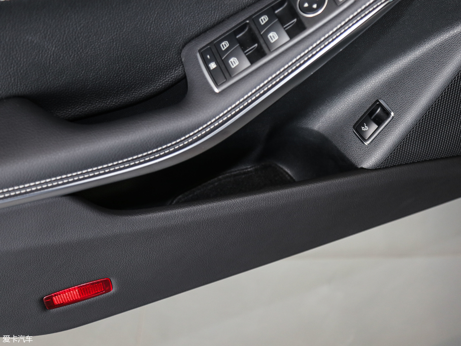 2017YCLA Ŀ CLA 200 Ӹ