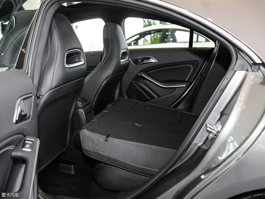 2017YCLA Ŀ CLA 200 (dng)