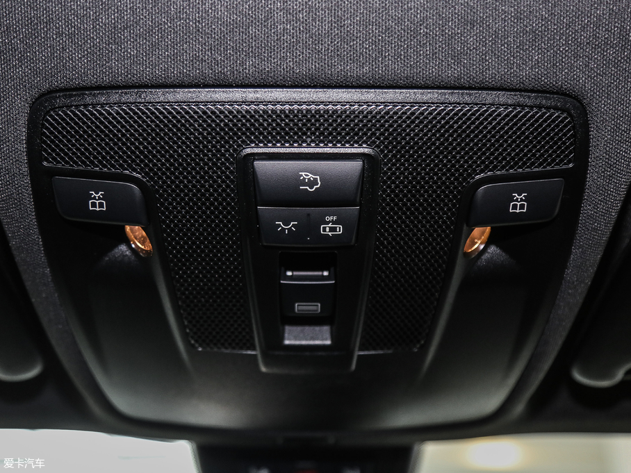 2017YCLA Ŀ CLA 200 Ӹ