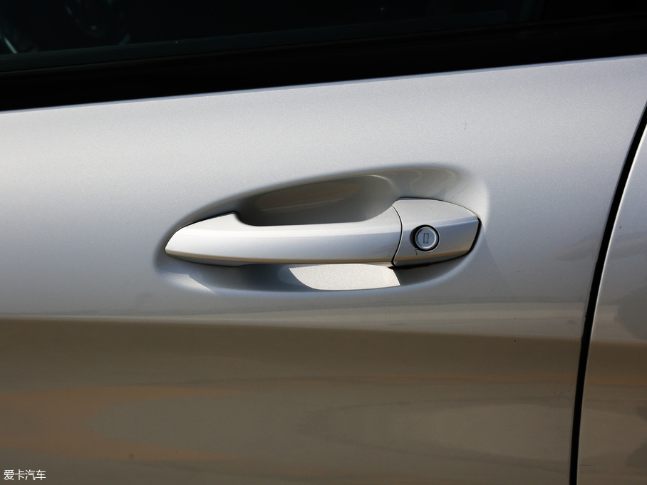 2017YCLA Ŀ CLA 220 4MATIC