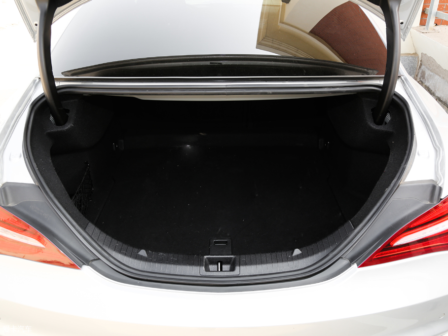 2017YCLA Ŀ CLA 220 4MATIC