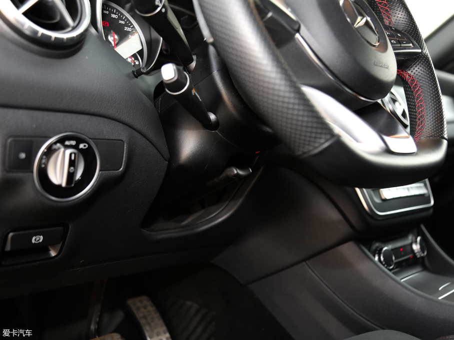 2017YCLA Ŀ CLA 220 4MATIC